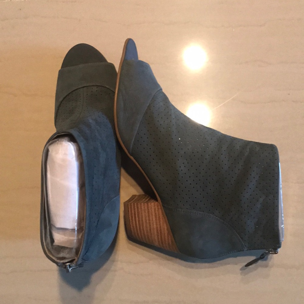 Peep toe booties